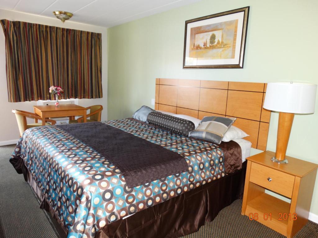 Colony Motel Brookfield Номер фото